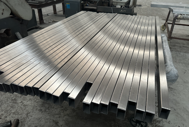 鸡西不锈钢方管